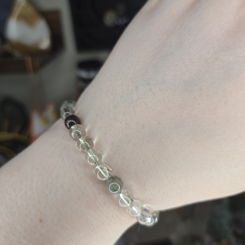 Green Phantom Garden Quartz Crystal Beaded Bracelet